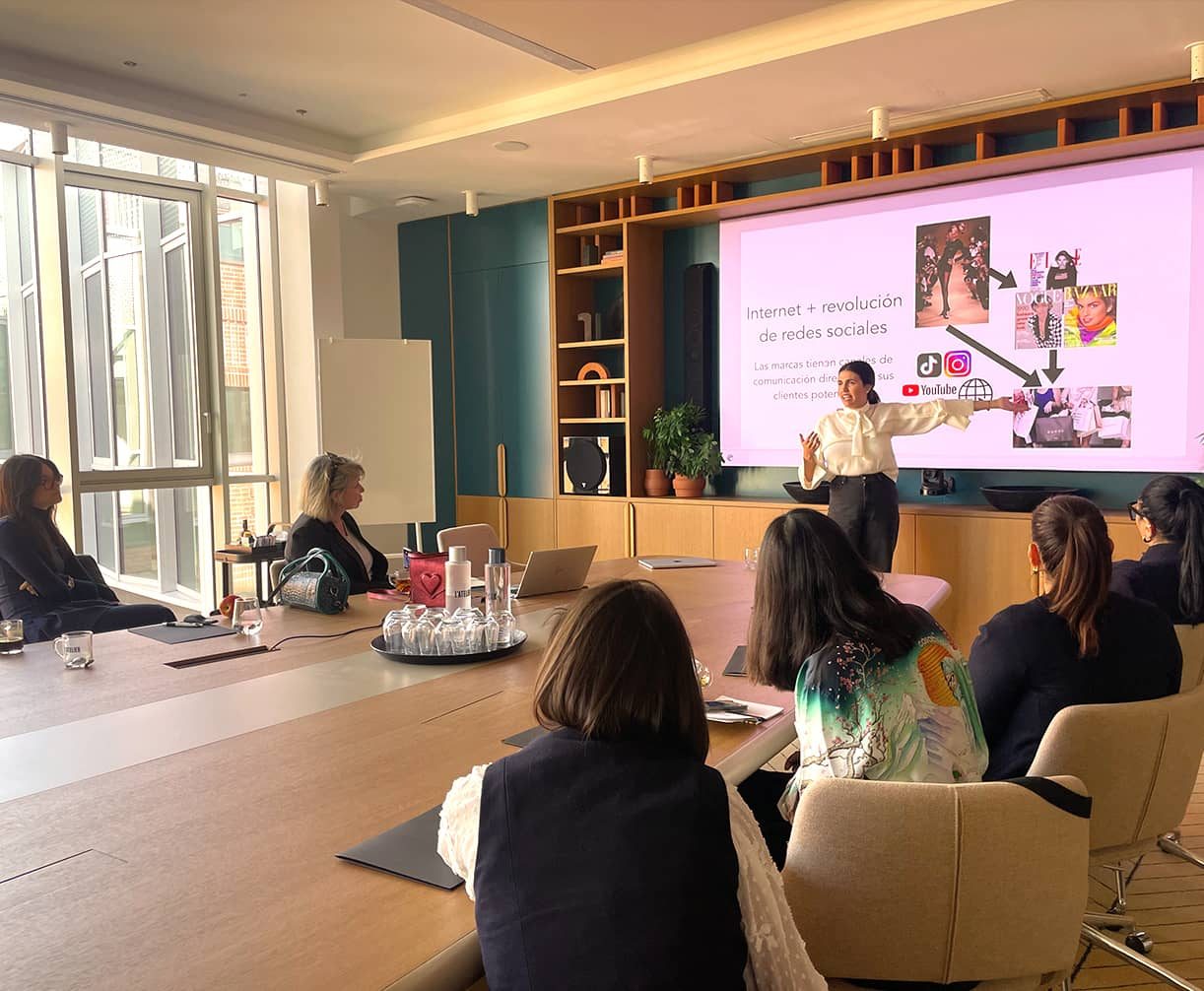 Paris Fashion Class - Formación en París para líderes del diseño y la educación creativa - Conecta con el corazón creativo de París